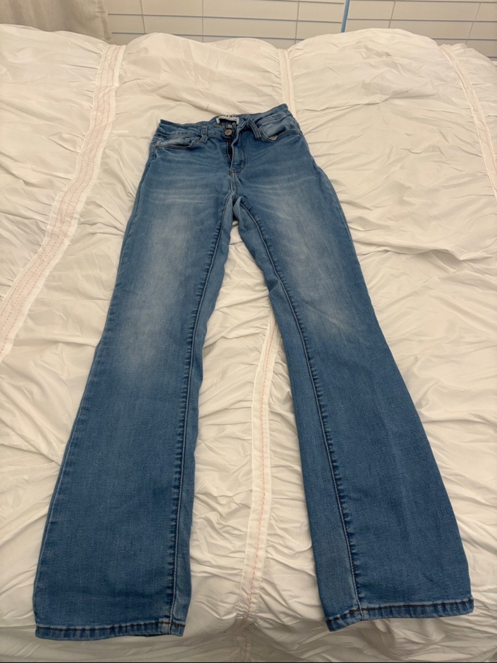 Wax Jean Women's Wide Leg Jeans in Medium Blue Wash